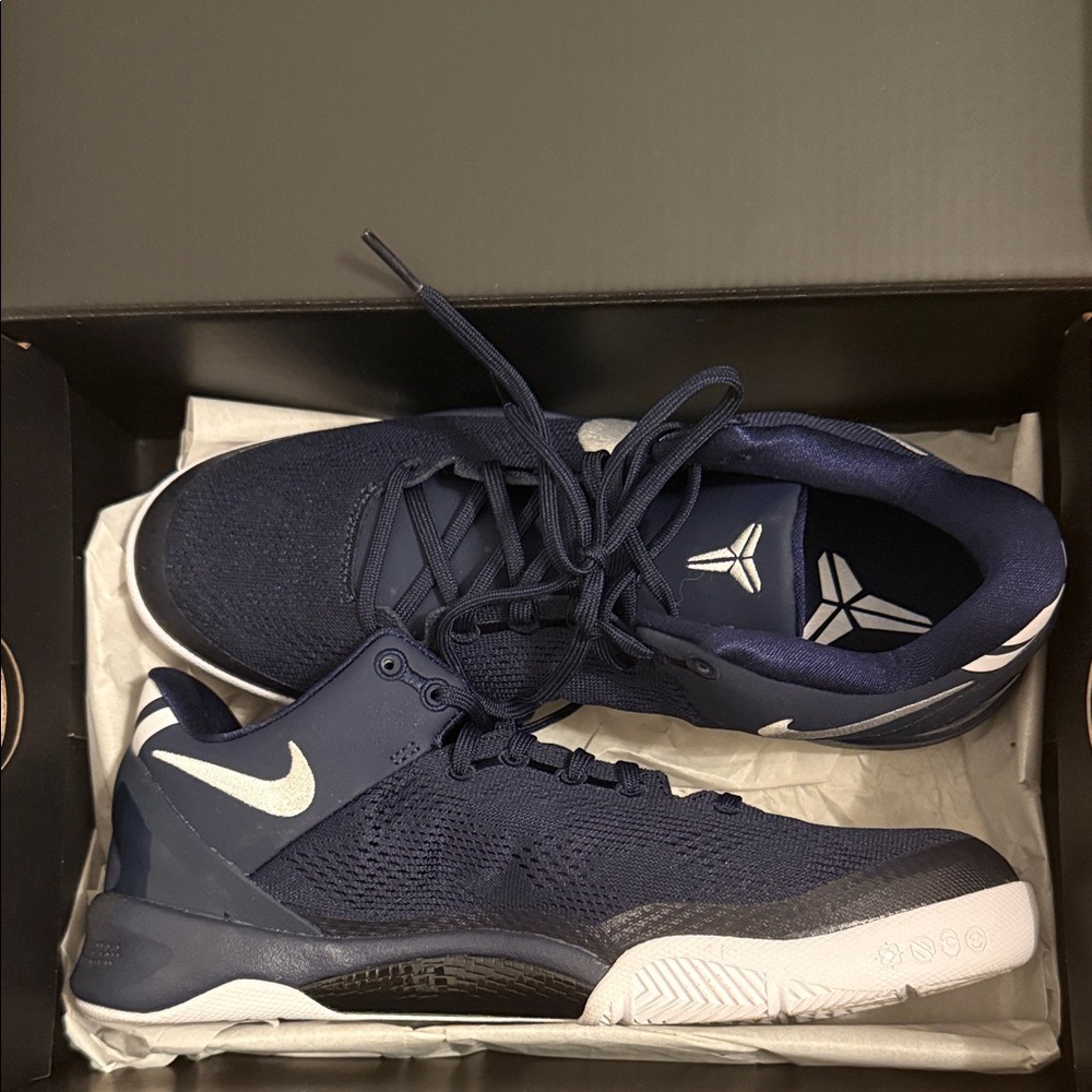 Nike Kobe Men's Navy Low-Top Basketball Sneakers
